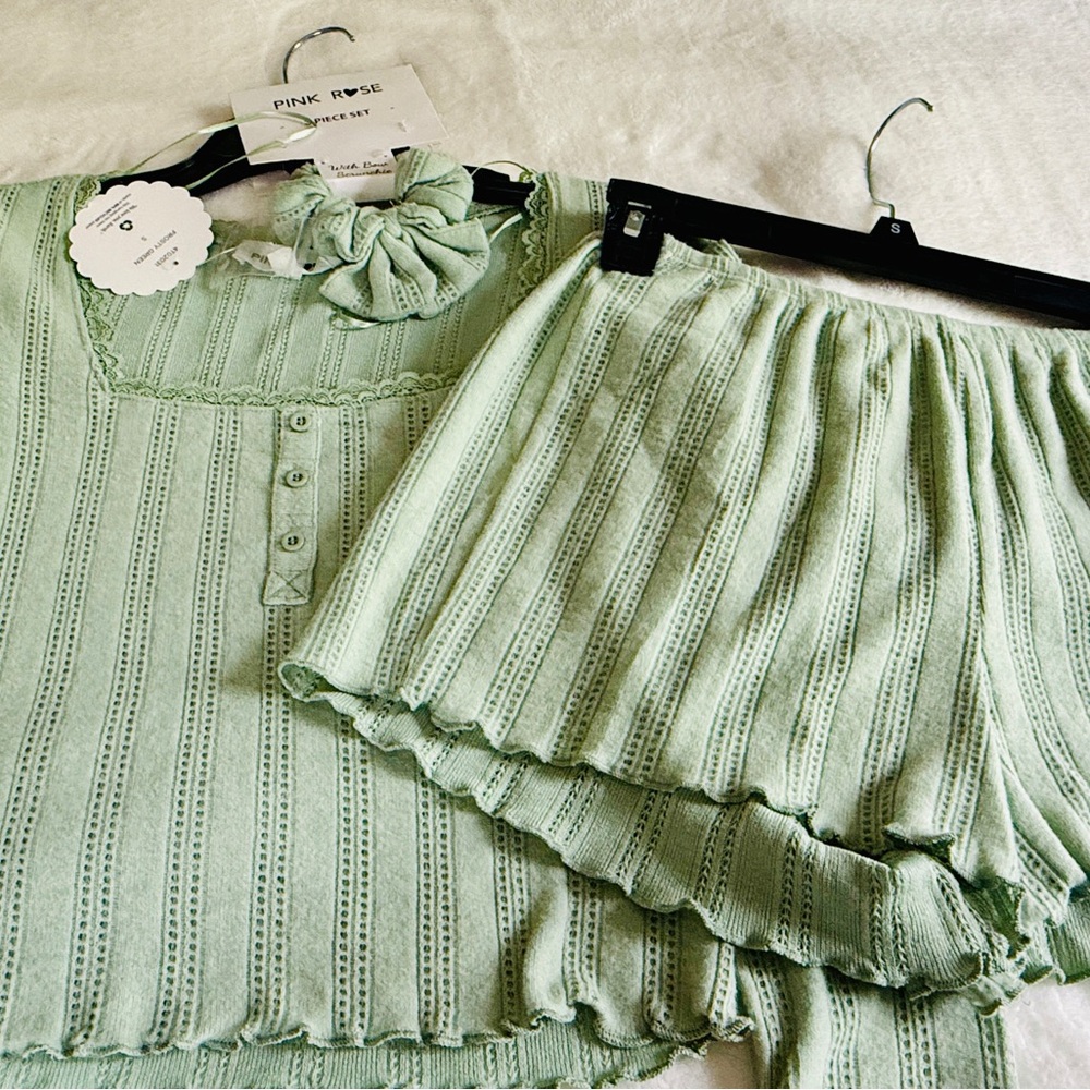 Pink Rose Women's Green Top and Shorts Set
